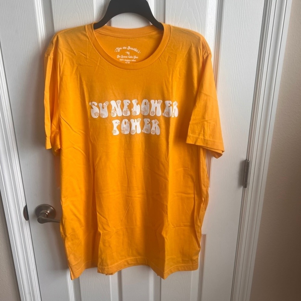 NEW Funnel Cake Sunflower Power Graphic Tee T Shirt XL Yellow Cotton‎ Blend